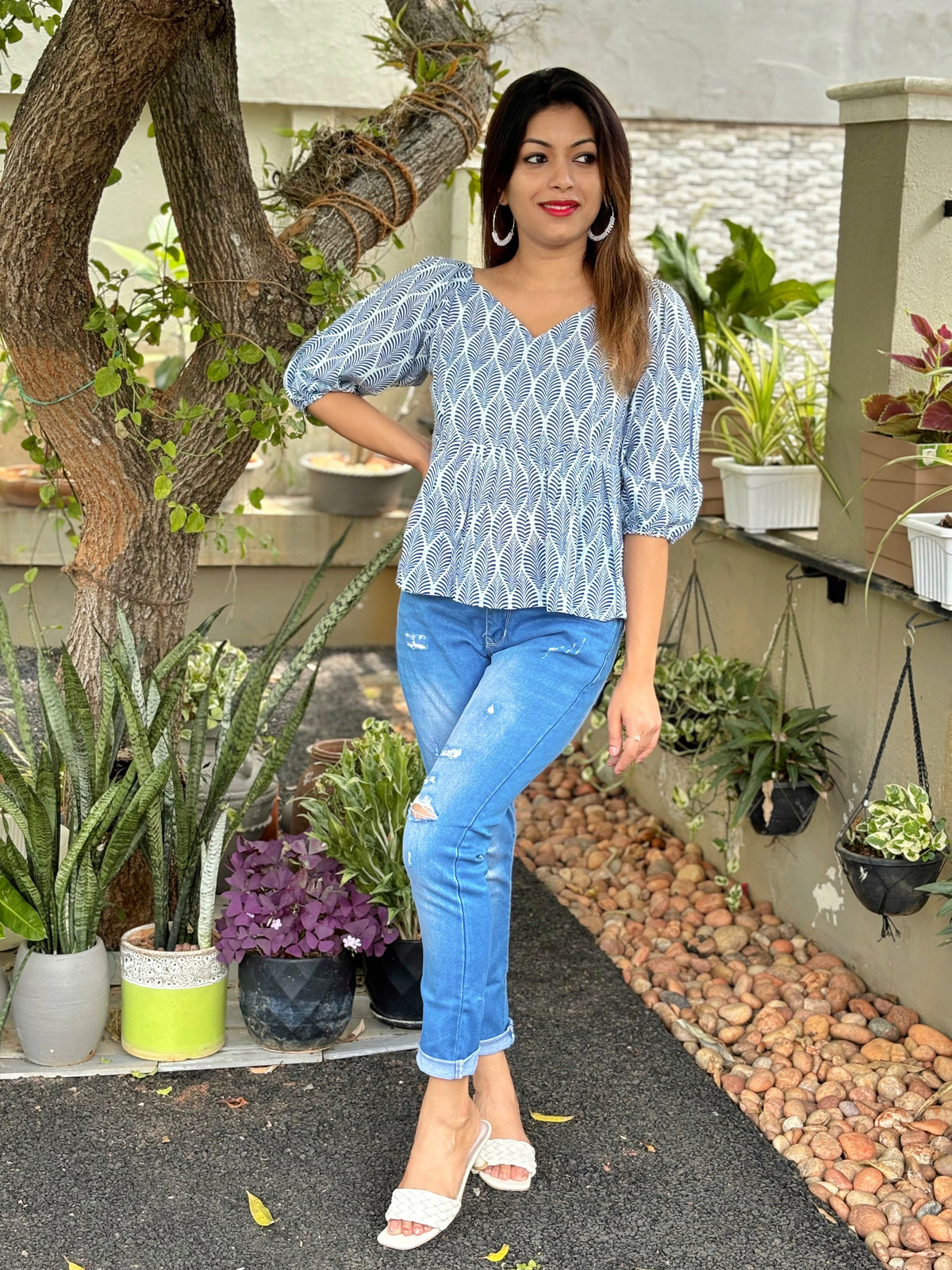 Abstract Print Short Top