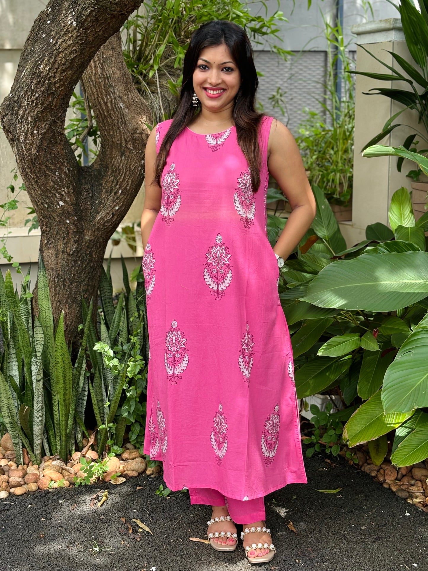 Pink Dabu Print Co-ord Set  - (With Attachable Sleeves)