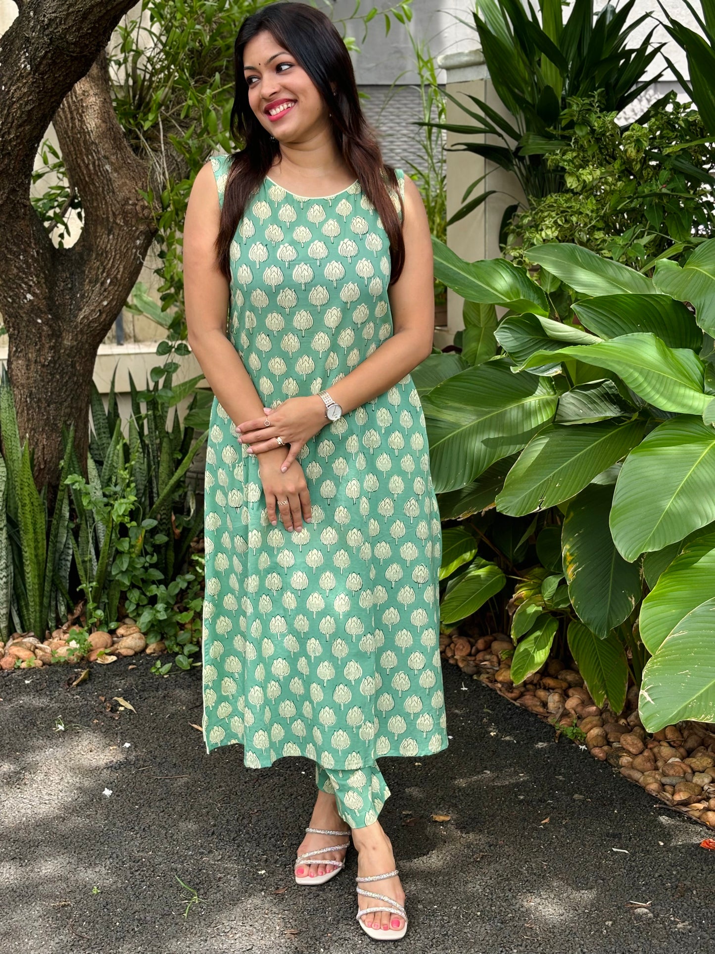 Sea Green Dabu Print Co-ord Set  - (With Attachable Sleeves)