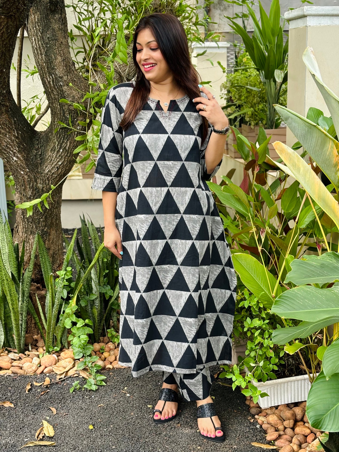 Black and Grey Triangle Print Cotton Co-ord Set