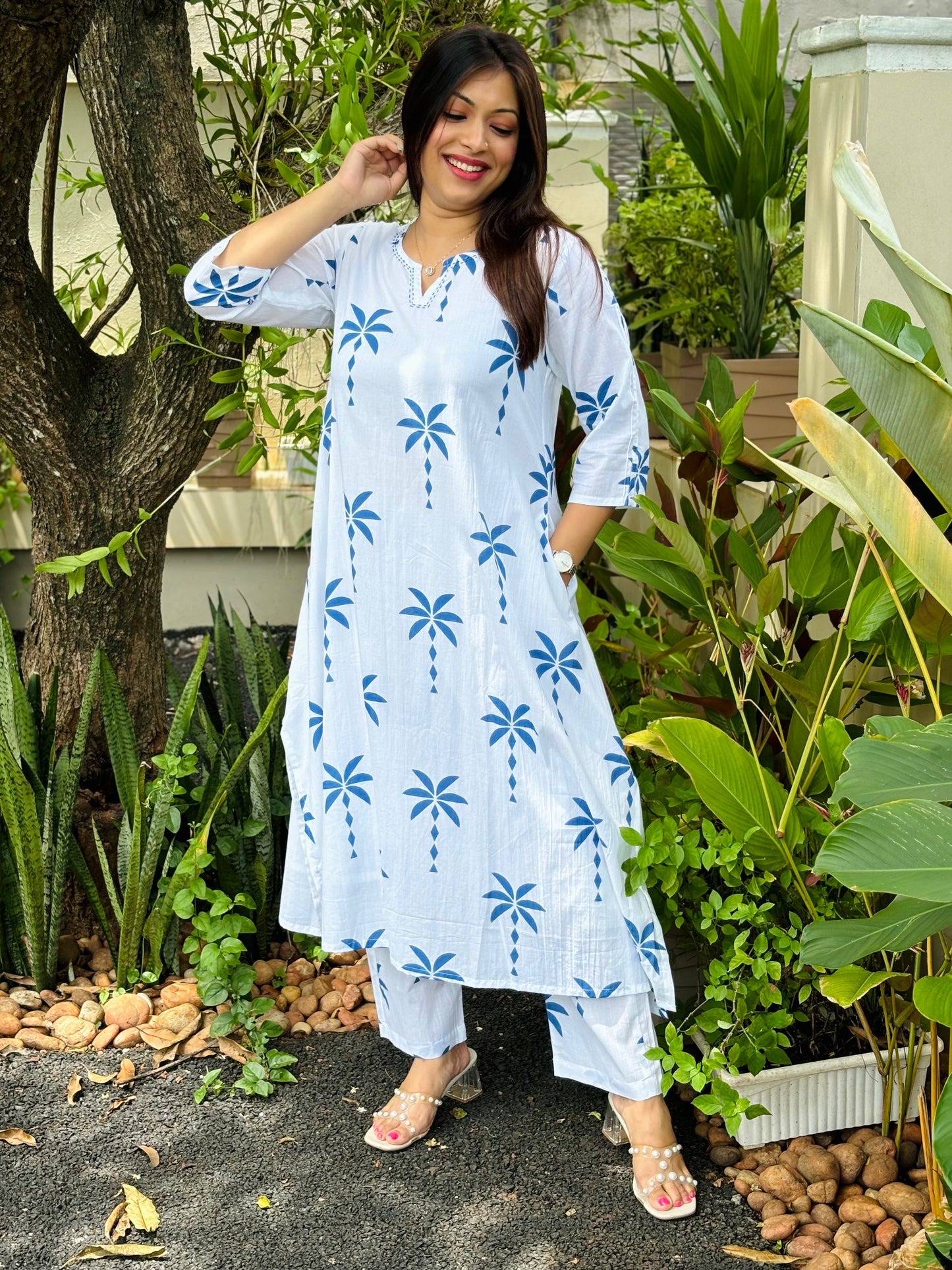 White and Blue Tropical Print Co-ord Set ( With Lining)