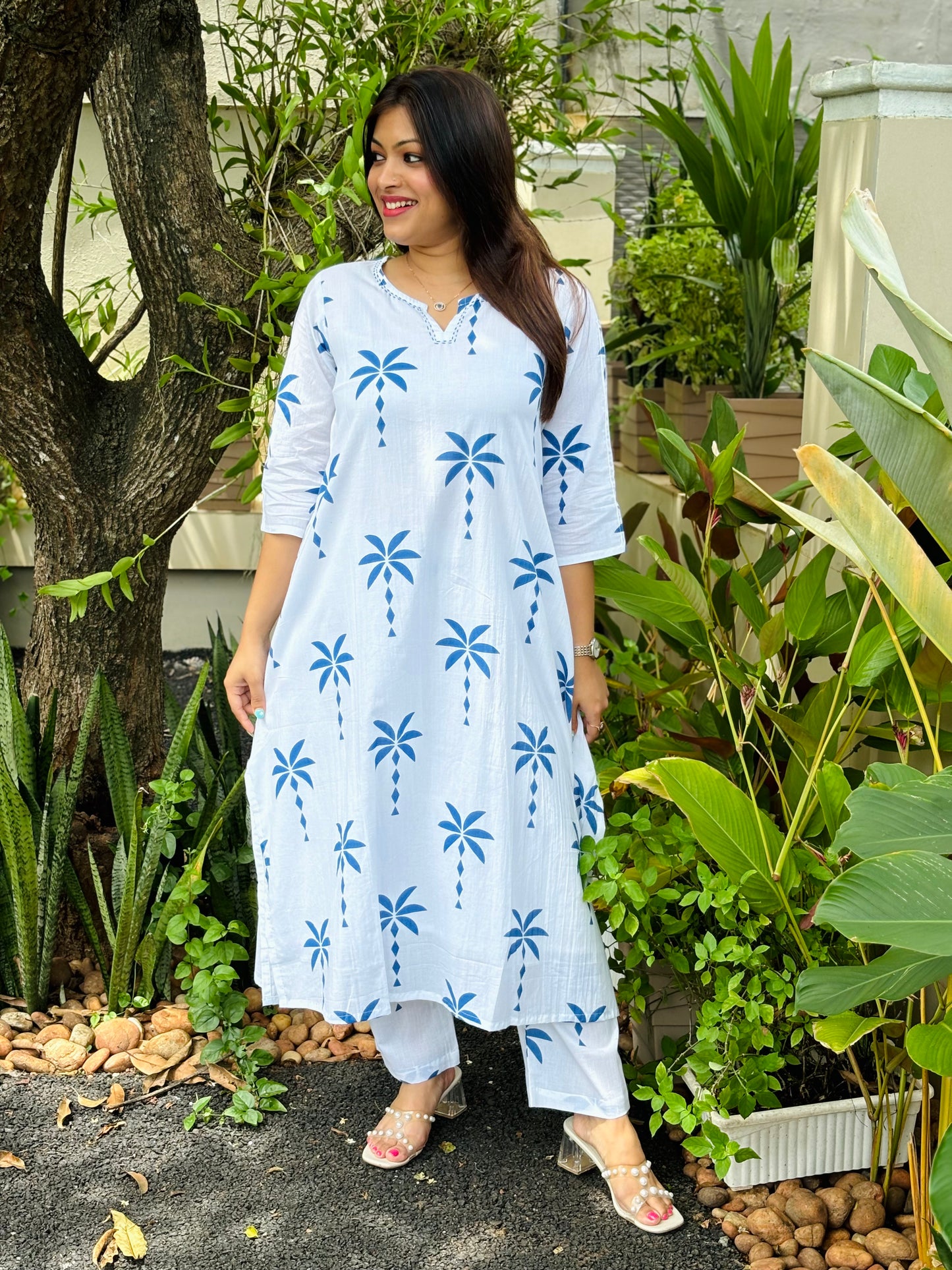 White and Blue Tropical Print Co-ord Set ( With Lining)