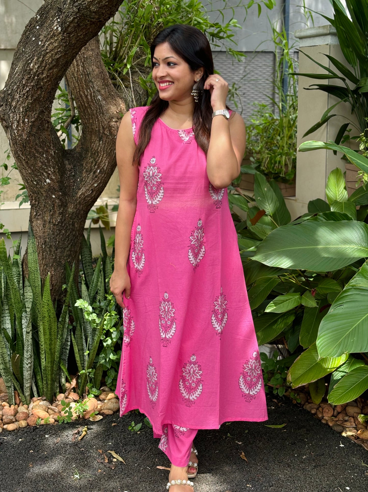 Pink Dabu Print Co-ord Set  - (With Attachable Sleeves)