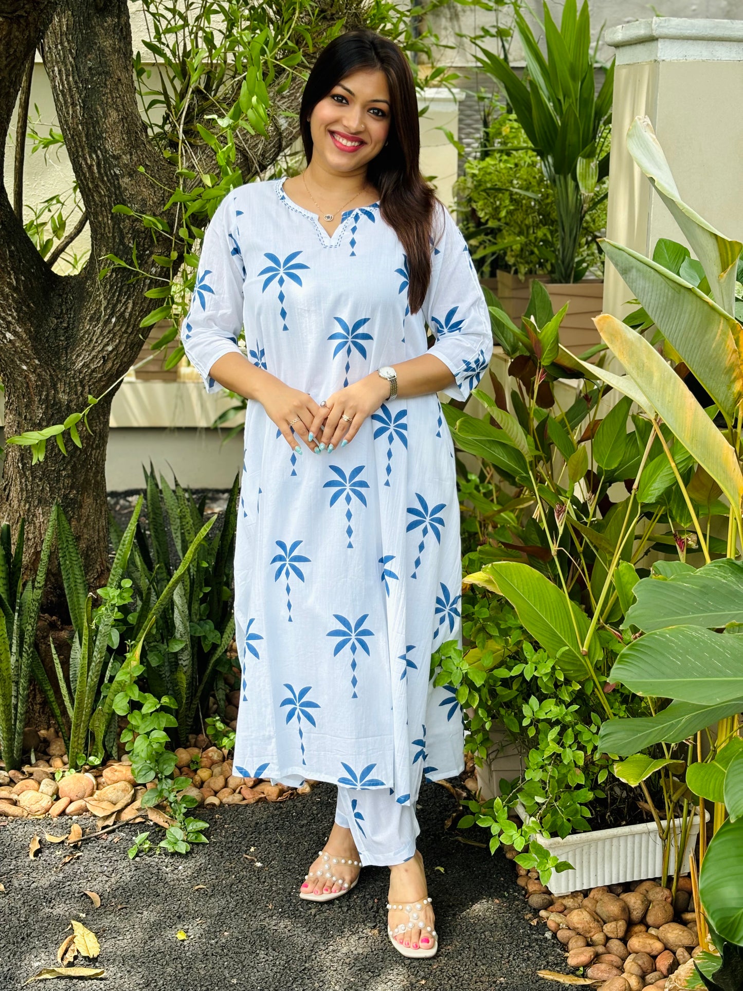 White and Blue Tropical Print Co-ord Set ( With Lining)
