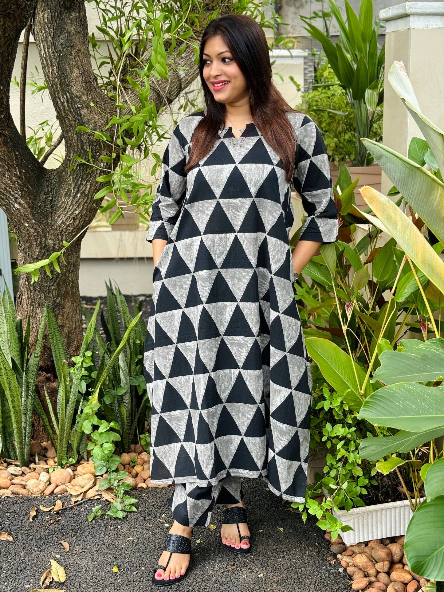 Black and Grey Triangle Print Cotton Co-ord Set