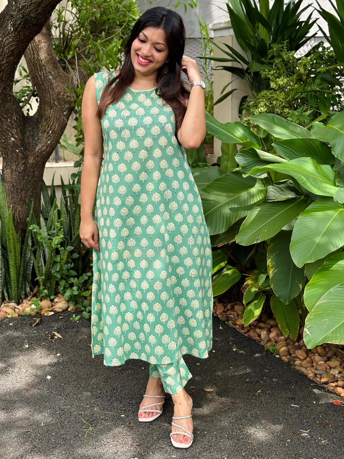 Sea Green Dabu Print Co-ord Set  - (With Attachable Sleeves)