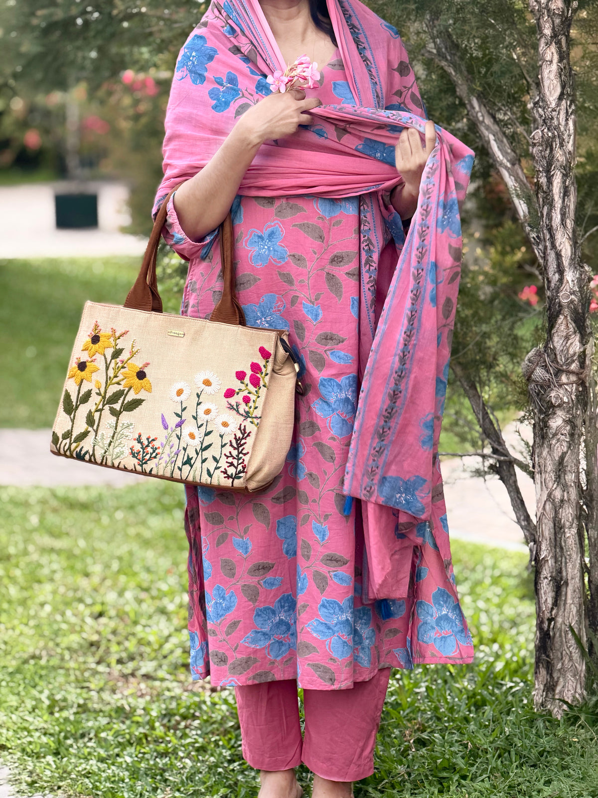 Dusty Rose Kurta Set with Dupatta  Product Code : ROSEKS130